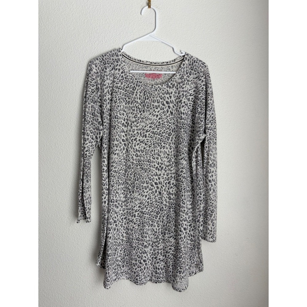Victoria's Secret Gray Leopard Print Long Sleeve Sleep Shirt‎ Tunic Pajama Top M